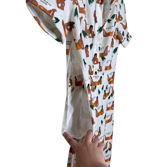 SHEIN Short Sleeve White Flare Jumpsuit Size XS My Body My Rules Buton Up - Picture 9 of 12